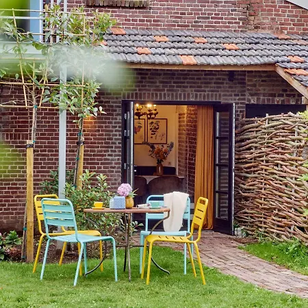 Bed & Breakfast Gasterie Lieve Hemel 4*