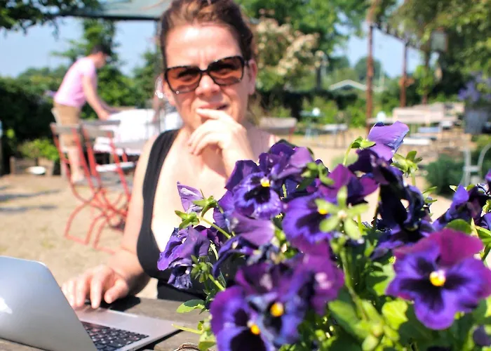 Bed & Breakfast Gasterie Lieve Hemel 4*