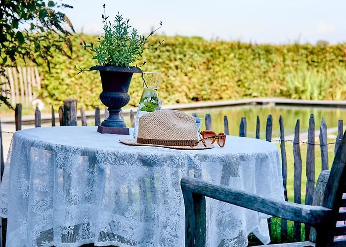 Gasterie Lieve Hemel 4* 세벤눔